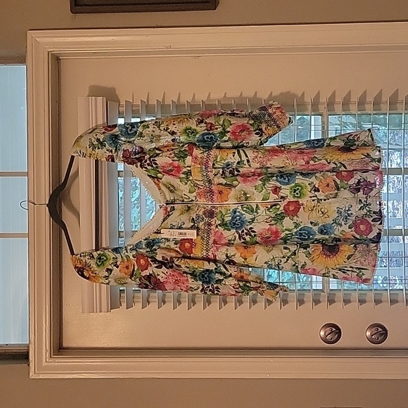 NWT Alice + Oliva floral eyelet dress - Picture 2 of 9